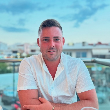 Designer logo-uri & identitate vizuala(AI Design)