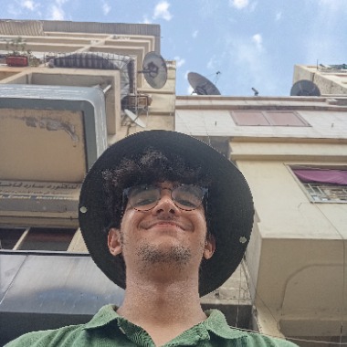 Arabic & English writer, translator & editor delivering quality work on time.