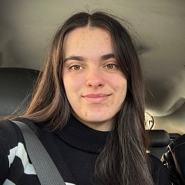 Video Editor Freelance – Specializat în Reels & YouTube