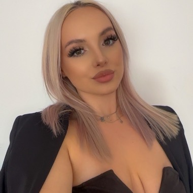 Copywriting & Branding Expert