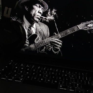 Dublare vocala sau scrisa. Astept propuneri pentru viitor