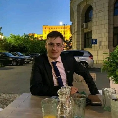 Meneger