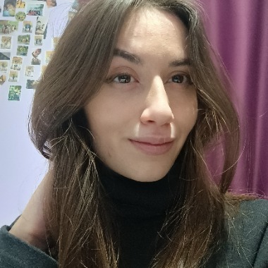 Creative Graphic Designer & Virtual Assistant